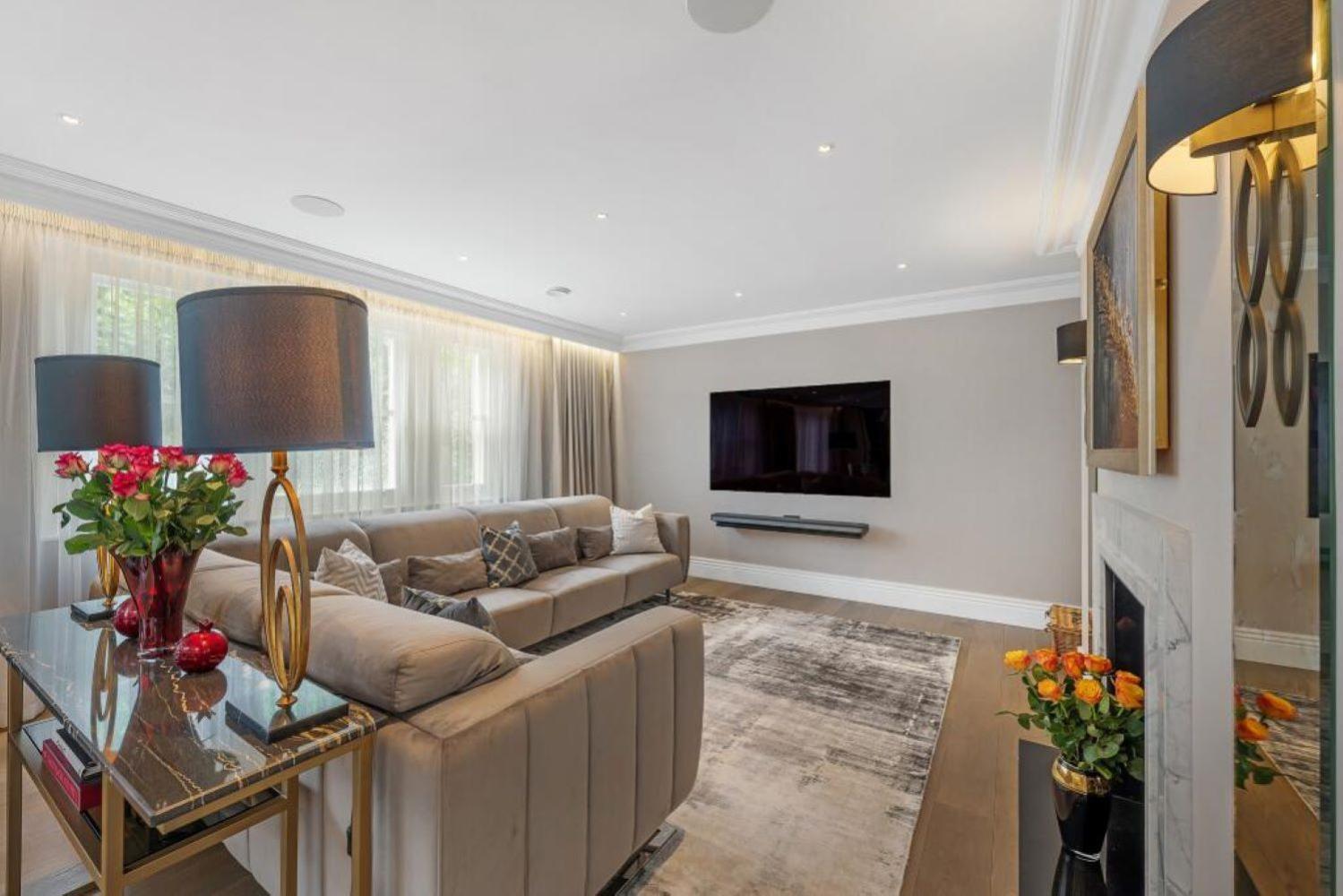 Luxury Large Park Lane Views 1250sqft * Londra